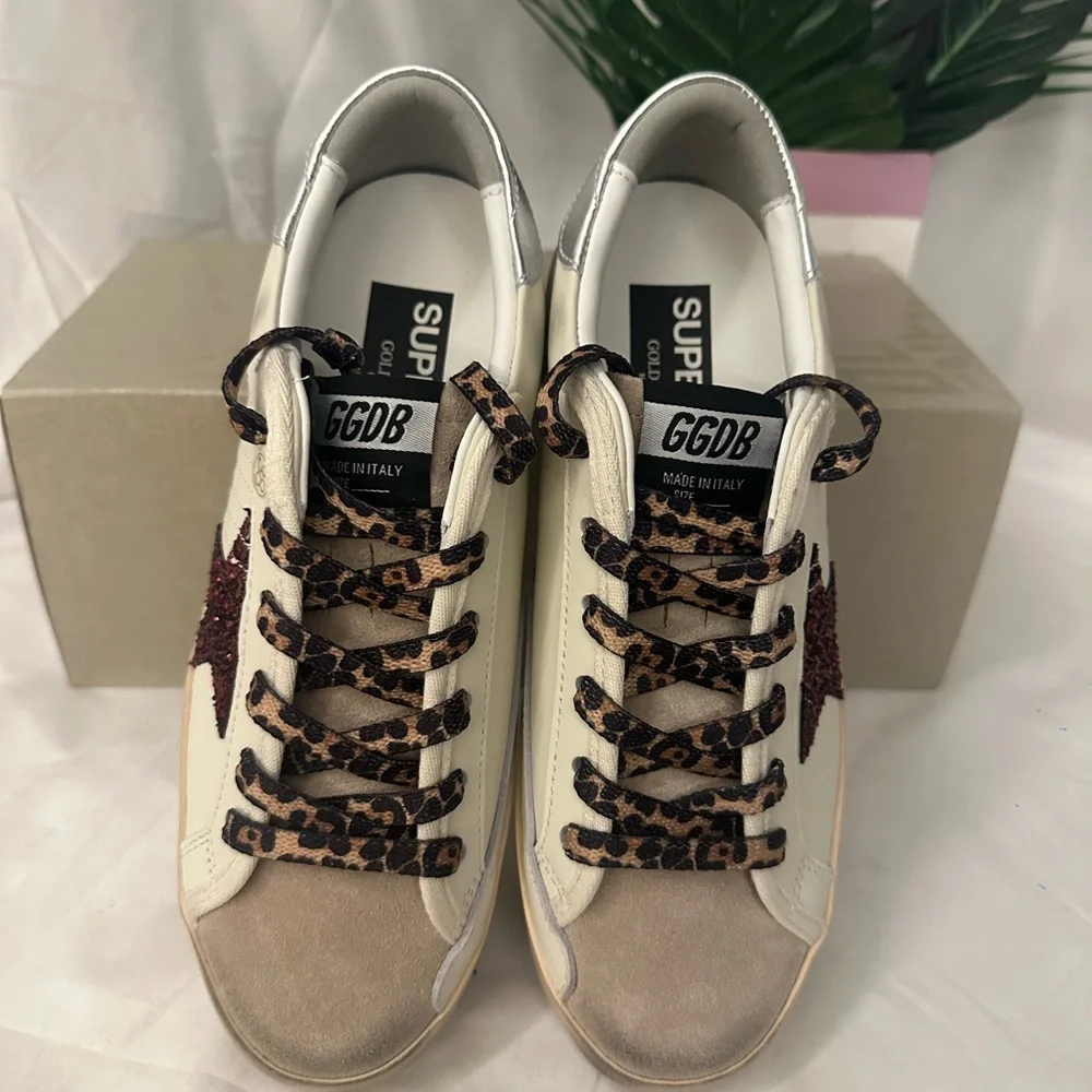 Golden Goose Sneakers with Glitter Red Star and Silver Accents - Picture 4 of 5